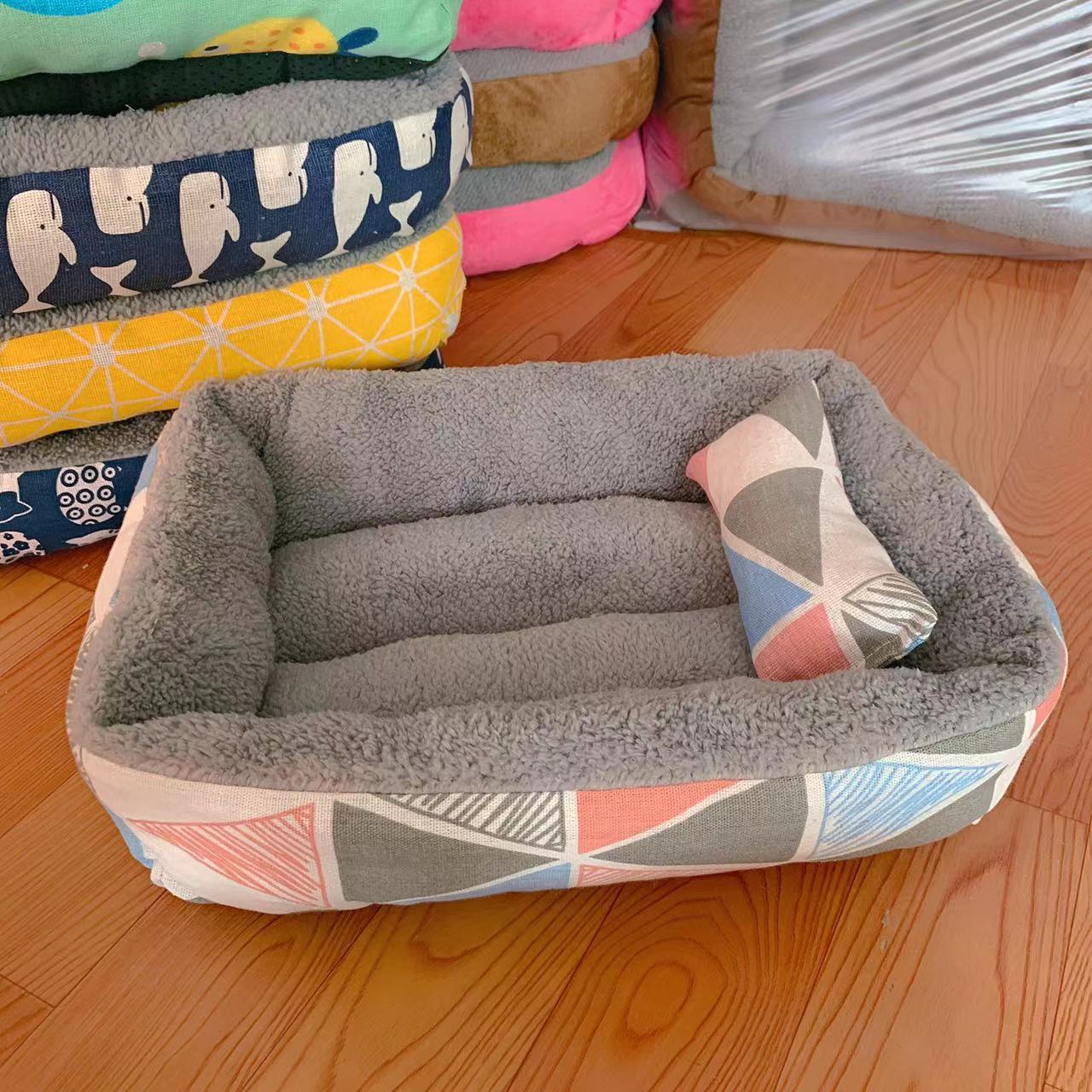 Linen Moisture-proof Pet Bed